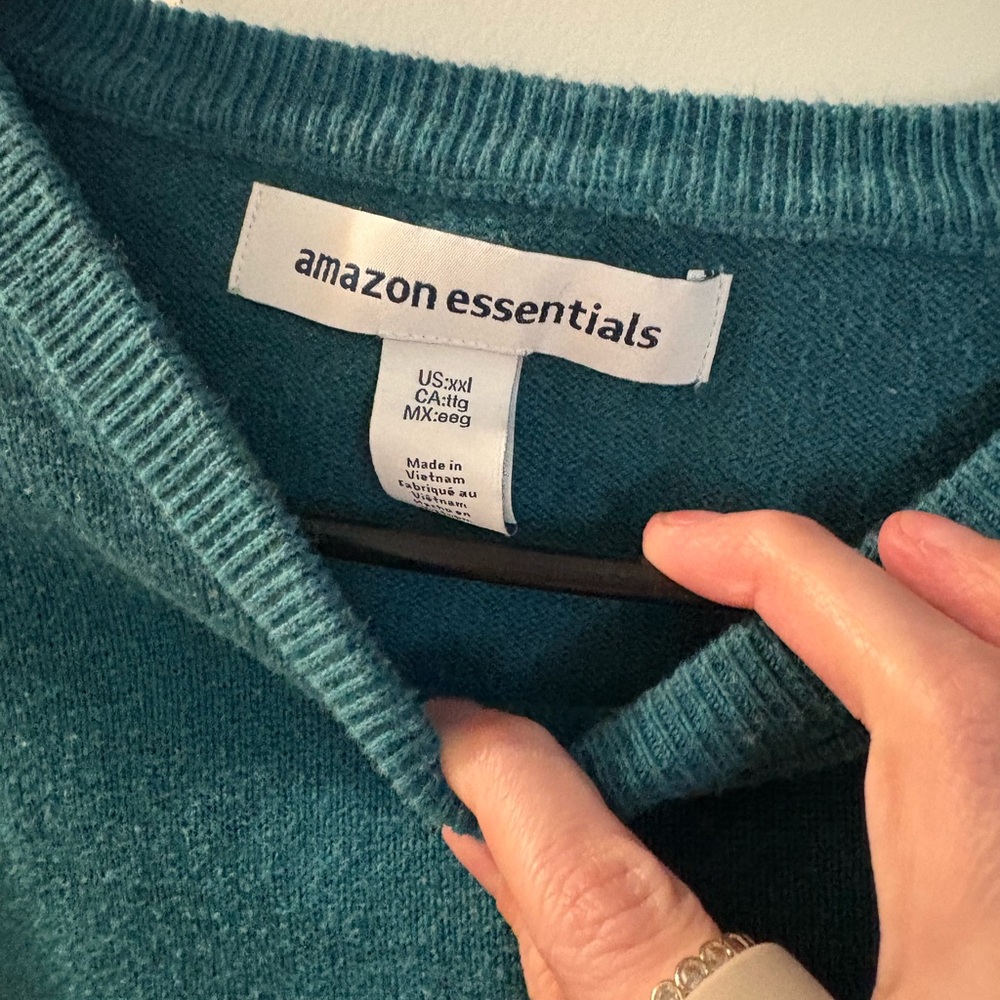 Amazon Essentials Turquoise Knit Pullover - Picture 3 of 3